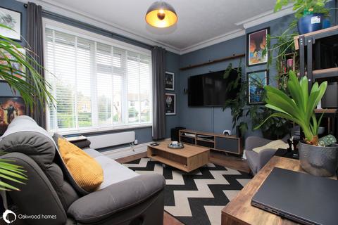 Flat 2, 4 Epple Bay Road, Birchington, CT7 9EN