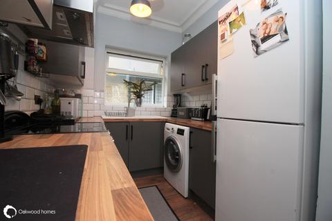 Flat 2, 4 Epple Bay Road, Birchington, CT7 9EN