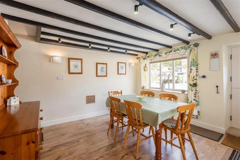 3 bedroom cottage for sale, Ruffa Lane, Pickering