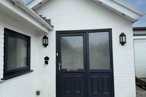 3 bedroom bungalow for sale, Hawkestone Close, West Cross, Swansea, SA3
