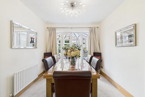 undefined, Lark Vale, Aylesbury HP19