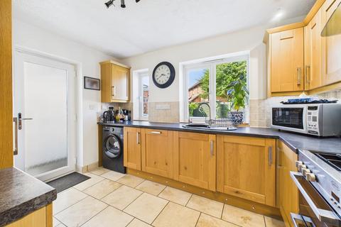 undefined, Lark Vale, Aylesbury HP19