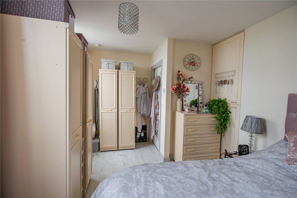 Bedroom (2)