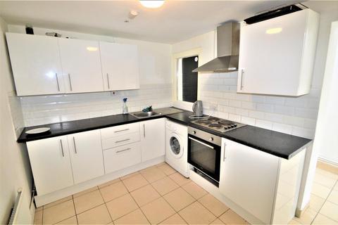 5 bedroom terraced house for sale, Lincoln Street, London, E11