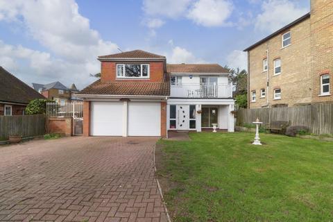 undefined, Westgate Bay Avenue, Westgate, Kent, CT8