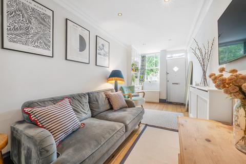 2 bedroom house for sale, Ballater Road, SW2