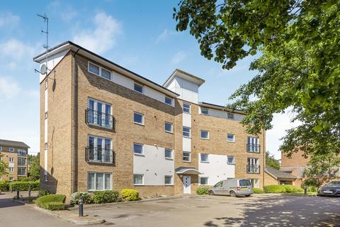 2 bedroom flat for sale, St. Josephs Green, Welwyn Garden City, Hertfordshire, AL7