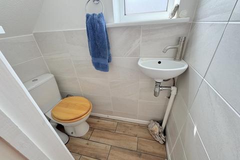 3 bedroom semi-detached house for sale, Symes Road, Hamworthy, Poole, BH15