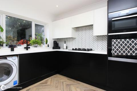 3 bedroom semi-detached house for sale, Winterstoke Way, Ramsgate, Kent, CT11