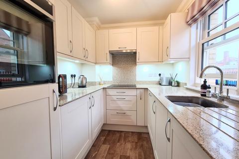 1 bedroom retirement property for sale, Church Street, Wantage OX12