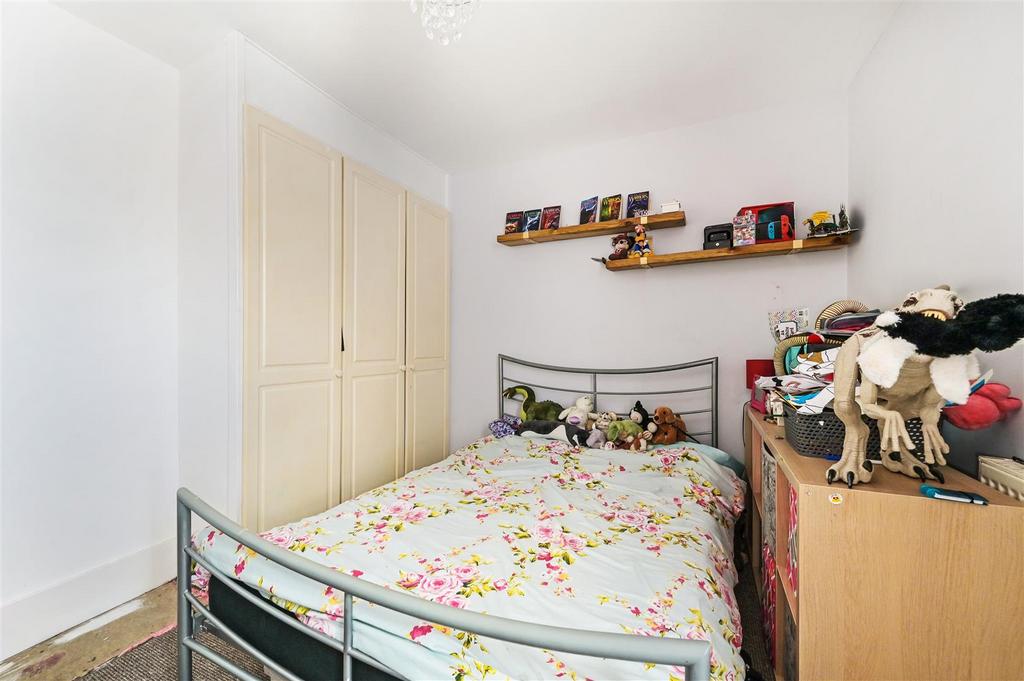 Second bedroom.jpg