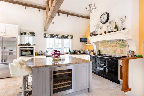 5 bedroom equestrian property for sale, Towcester Road, Lillingstone Dayrell, Buckingham, Buckinghamshire, MK18
