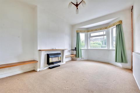 3 bedroom semi-detached house for sale, Queens Road West, Beeston, Nottingham