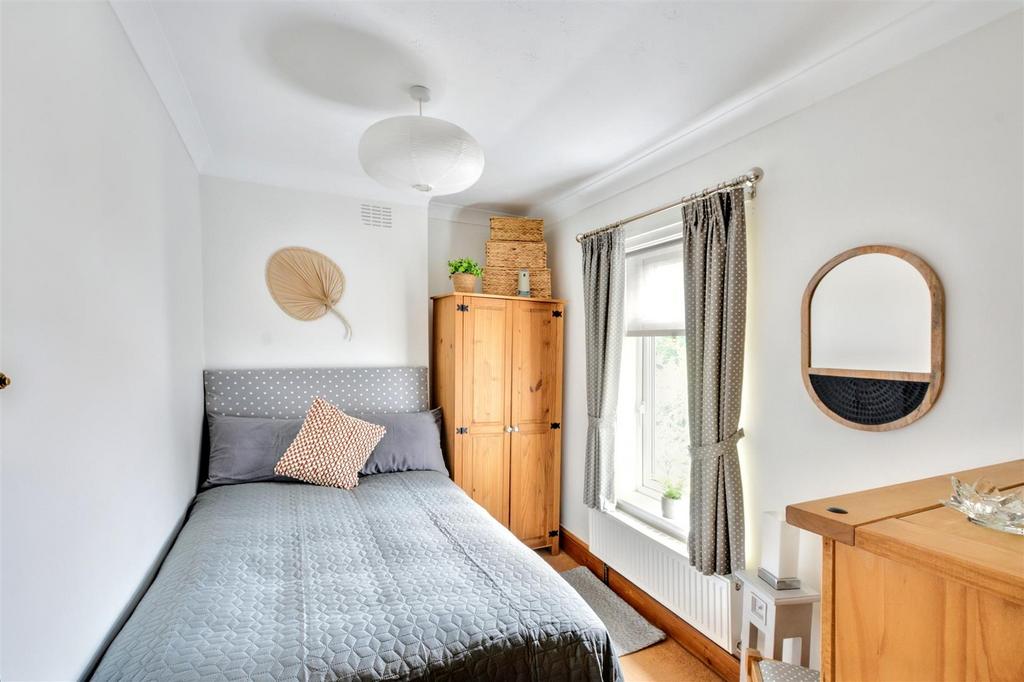 Bedroom 2.jpeg