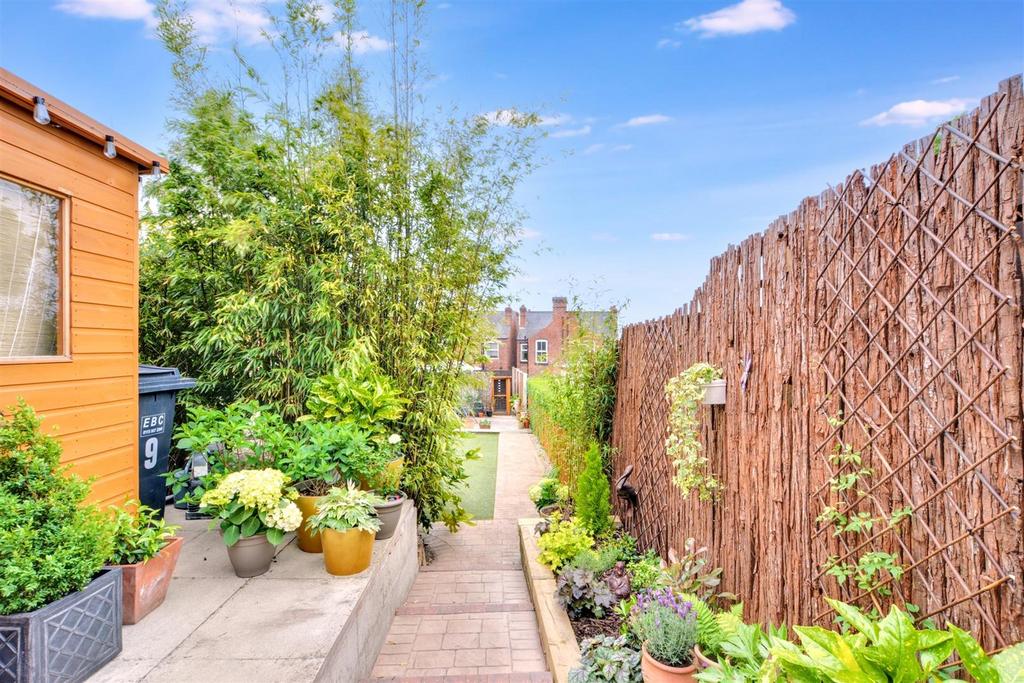 Garden 2.jpeg
