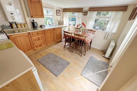 undefined, Humberston Fitties, Humberston, Grimsby, N.E. Lincs, DN36 4HA