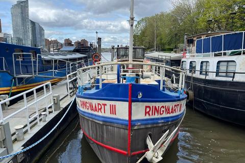 1 bedroom houseboat for sale, Lombard Rd, Battersea, London, SW11