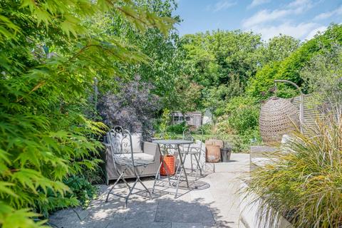 undefined, Dyne Road, Brondesbury, London, NW6