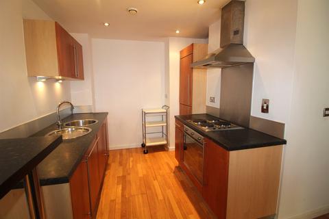 2 bedroom flat for sale, Faroe, City Island, Leeds