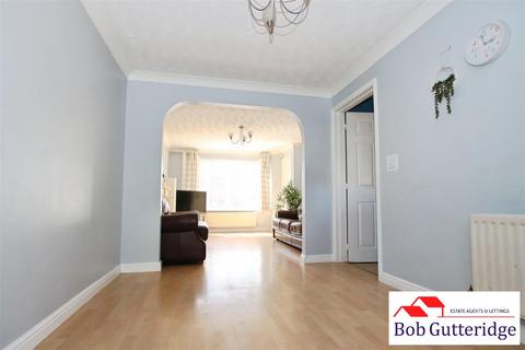 3 bedroom detached house for sale, Mere Side Close, Etruria, Stoke-On-Trent
