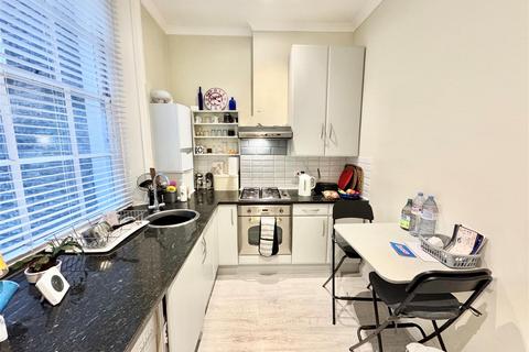 1 bedroom flat to rent, Alderney Street, London SW1V