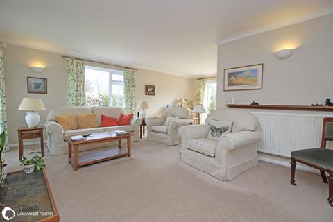 4 bedroom detached house for sale, Lanthorne Road, Broadstairs, Kent, CT10