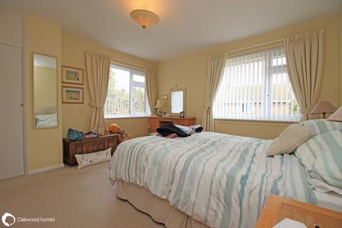 4 bedroom detached house for sale, Lanthorne Road, Broadstairs, Kent, CT10