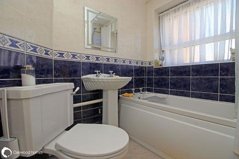 3 Highbury Gardens, Ramsgate, CT12 6QG