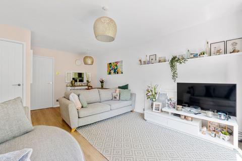 15 Ladygrove, Croydon, CR0 9LR