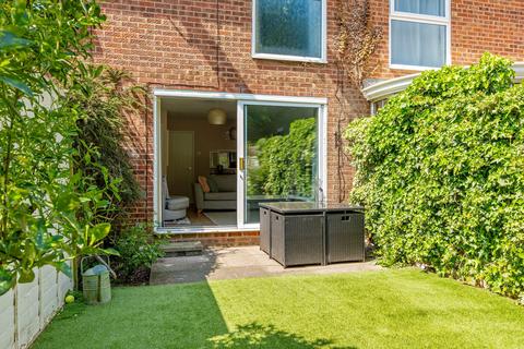 15 Ladygrove, Croydon, CR0 9LR