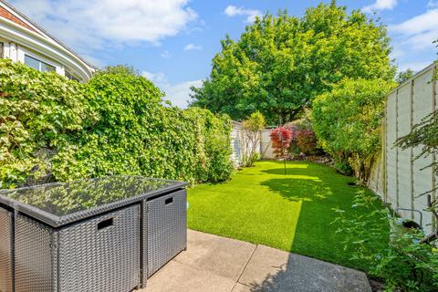 15 Ladygrove, Croydon, CR0 9LR