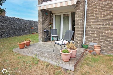2 bedroom flat for sale, Foreland Park House, Broadstairs, Kent, CT10