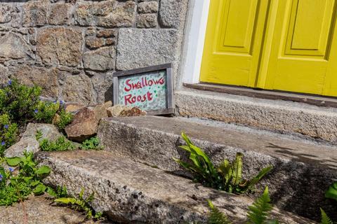 Swallows Roost Greenbottom, Chacewater, Truro, TR4 8QJ