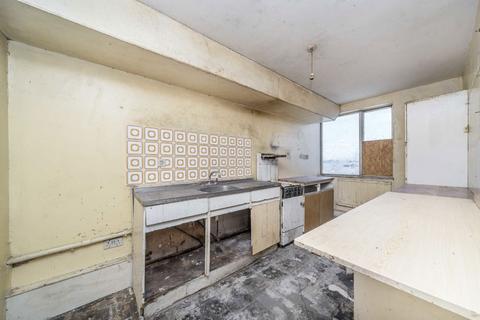 1 bedroom flat for sale, Sentinel Square, London NW4
