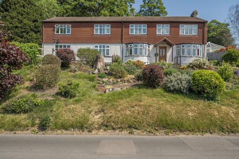 4 bedroom detached house for sale, Homedean Road, Chipstead, TN13