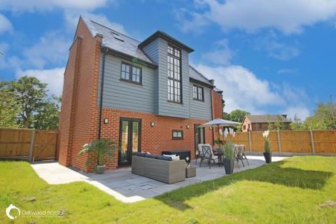 5 bedroom detached house to rent, Sowell Street, Broadstairs, Kent, CT10
