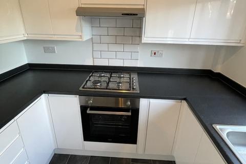 2 bedroom semi-detached house to rent, Wright Lane, Kesgrave IP5