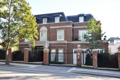5 bedroom townhouse to rent, Copse Hill, London, SW20