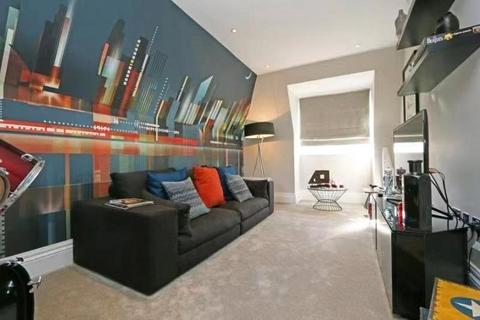 5 bedroom townhouse to rent, Copse Hill, London, SW20