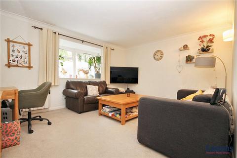 1, East Lodge Epsom Road, Leatherhead, KT22 8TG