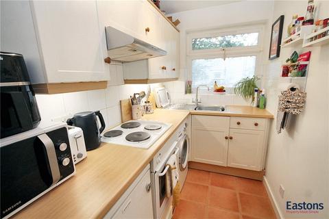 1, East Lodge Epsom Road, Leatherhead, KT22 8TG