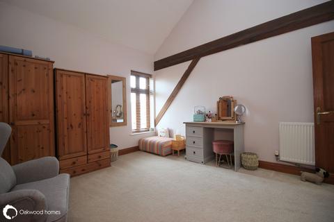 4 bedroom house for sale, The Courtyard, Manston Court Road, Ramsgate, Kent, CT12