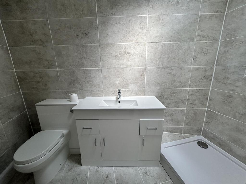 01323 438506