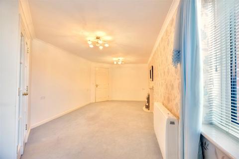 1 bedroom apartment for sale, Hartwell Court, Church Street, Eastwood