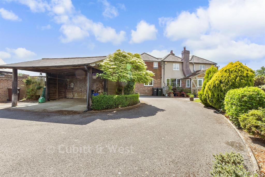 Driveway/Parking