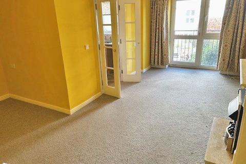 1 bedroom flat for sale, Vyeson Court, Ramsgate, Kent, CT11