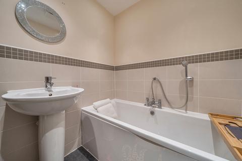 1 Ashbrittle Road, Brockworth, Gloucester, GL3 4FT