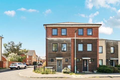 1 Ashbrittle Road, Brockworth, Gloucester, GL3 4FT