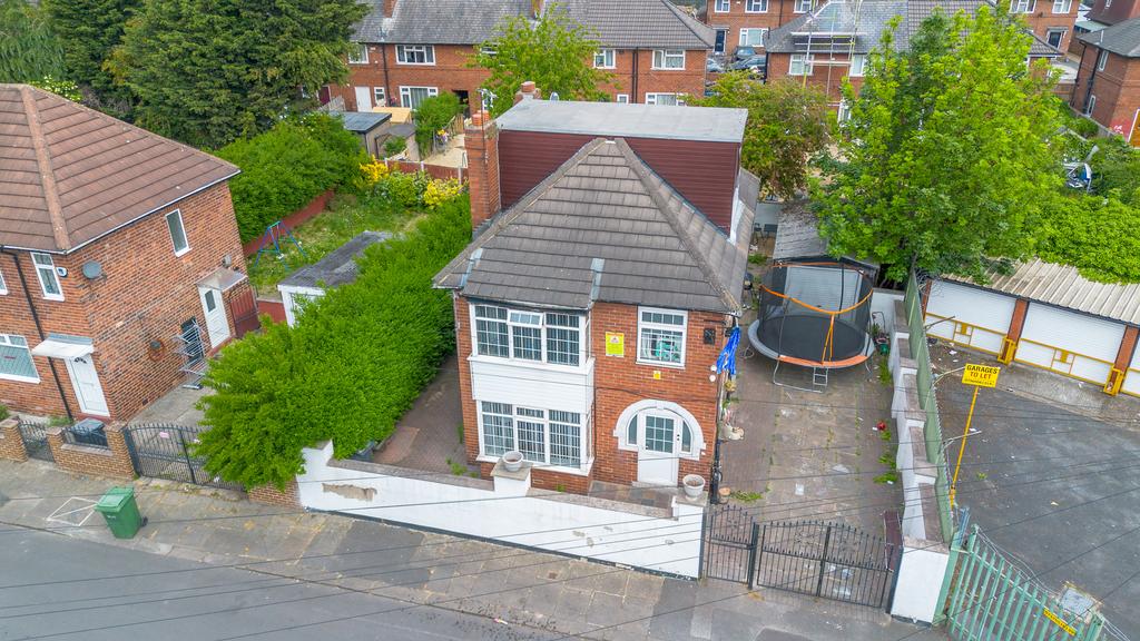 39traffordgrove1