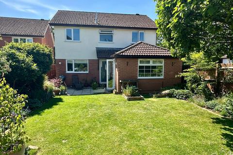 4 bedroom detached house for sale, Queenswood Drive, Hampton Dene, Hereford, HR1